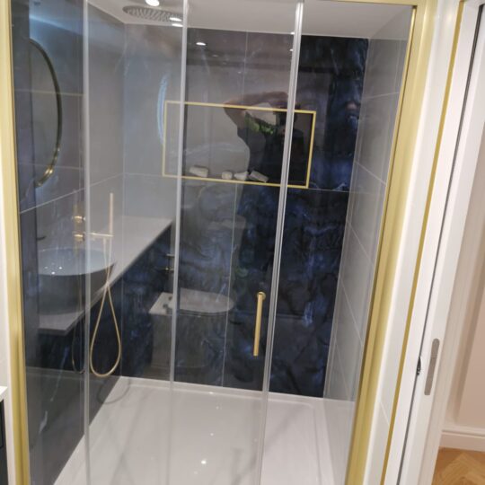 Vauxhall Bathroom Shower Cabin Fitting - KBF